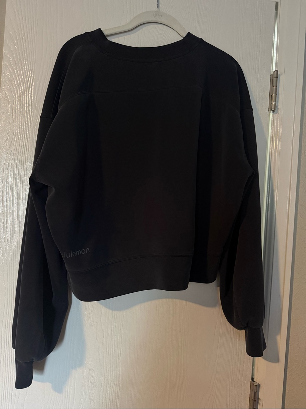 lululemon athletica Black Cropped Crew Sweatshirt